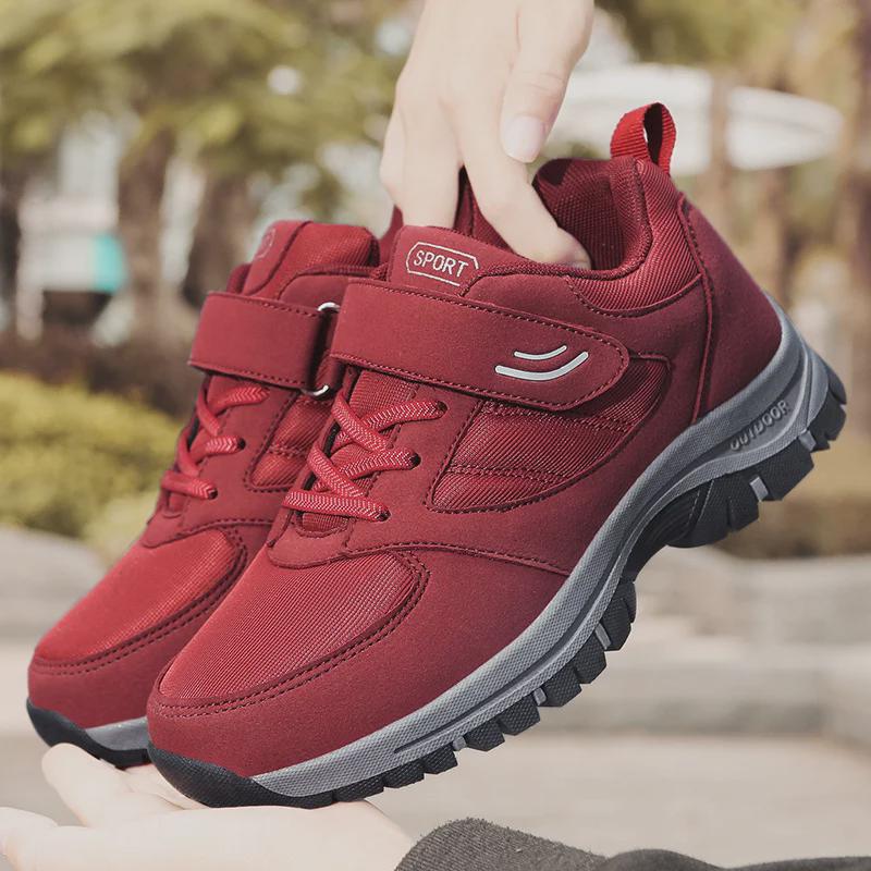 Men's and Women's Comfortable Spring and Autumn Soft Sole Walking and Travel Shoes for Middle-Aged and Elderly