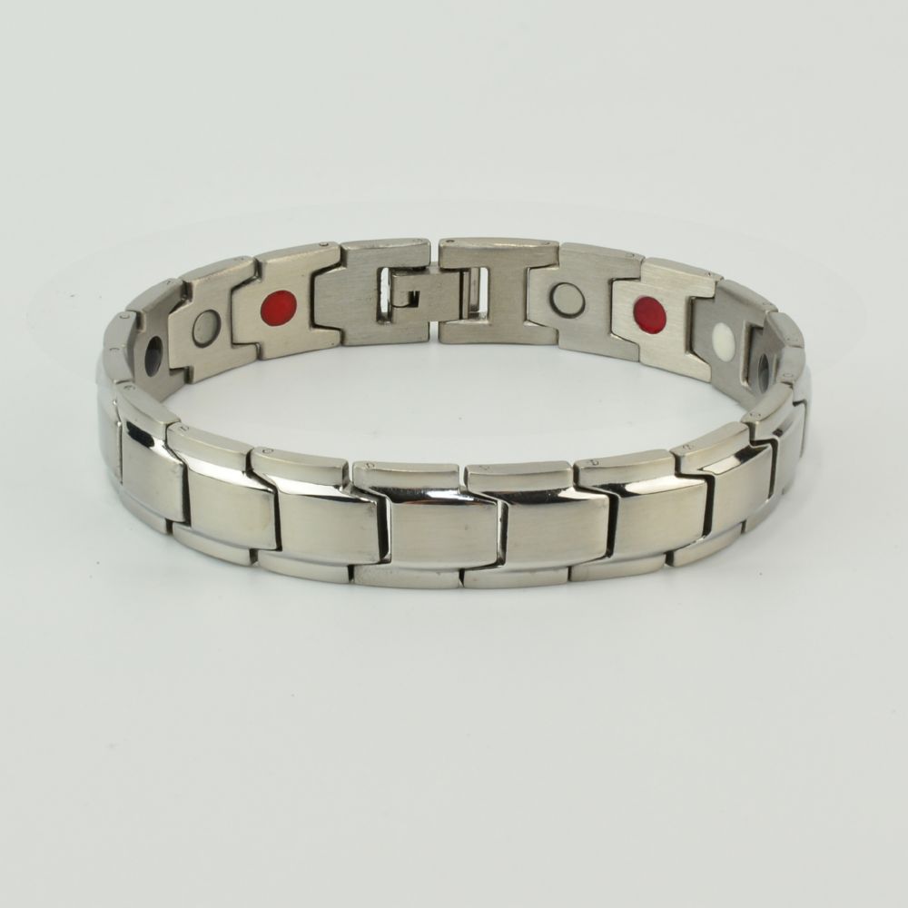 Titanium Steel Edge-Cut Bracelet for Men & Women Stainless Steel Health Chain Minimalist Unset Design