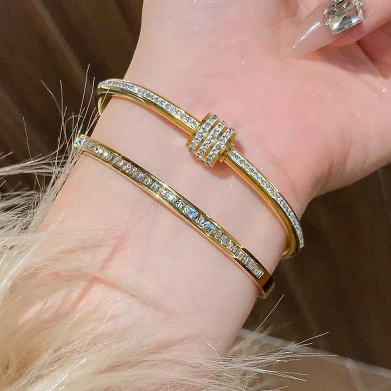 Titanstahl Gold Silber Farbe Armreifen für Damen Mädchen Trend Wasserdicht Schmuck Luxus Funkelnder Zirkon Armband Armreif