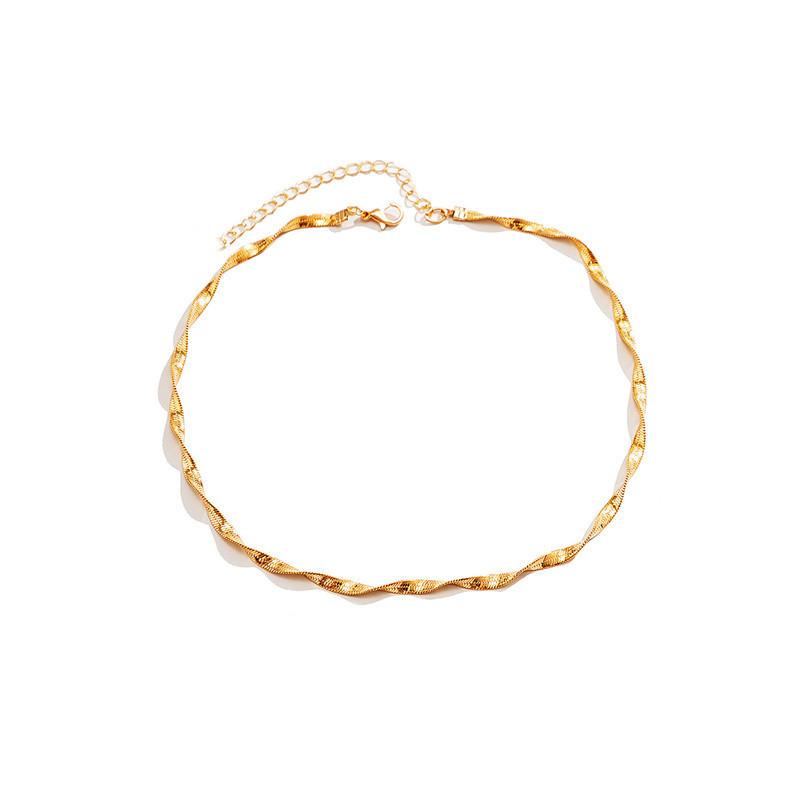 Hot-selling personalized metal collarbone chain women, simple and versatile water wave chain necklace