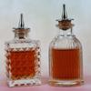 Classical Engraved Glass Barwares Bottle Including Airtight Plugs Drink Serving Pourer For Freshness And Style