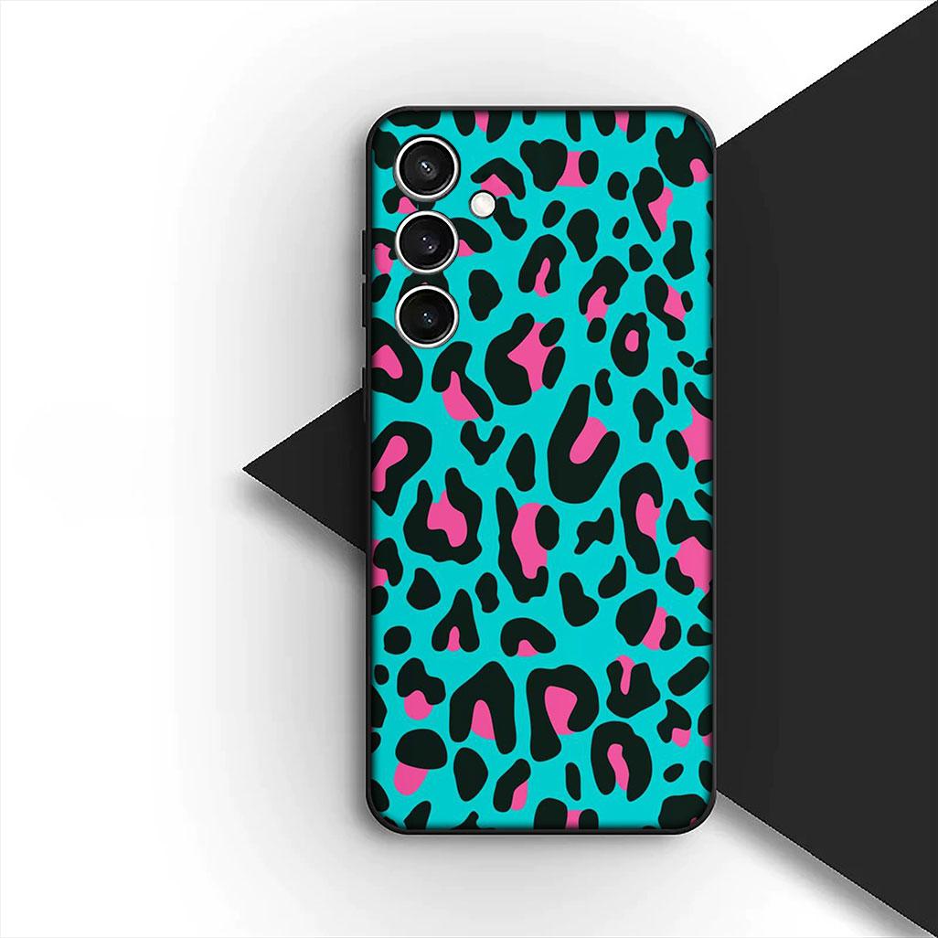 

Cover for Motorola Moto Edge 70 60 Fusion NEO Pro G56 G96 G04 G05 20 G Stylus Casing Silicone Phone Case Cow Print Leopard Snake Motorola Moto G Stylus 5G (2025)