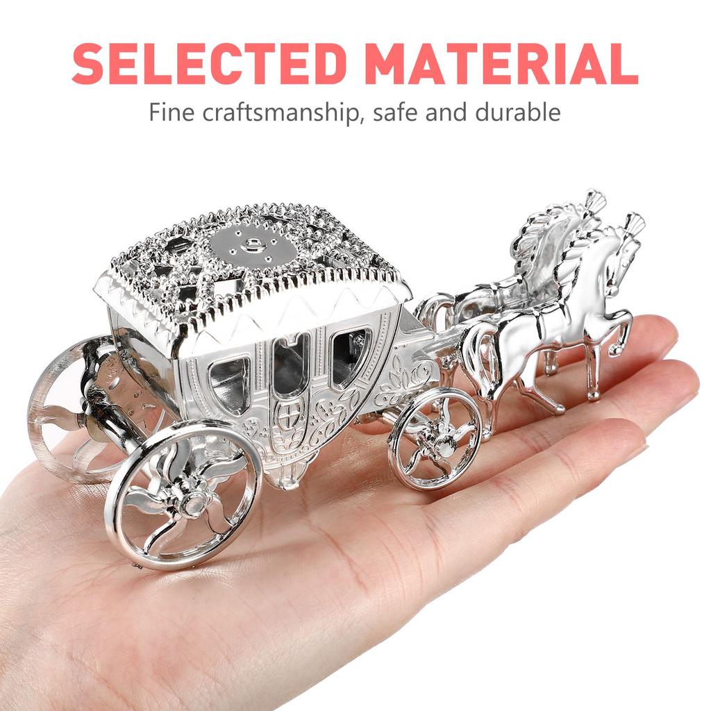 Krabičky Čokoládová pochoutka Svatební kočár Krabičky na dárky Krabičky na dárky Svatební drobnosti Dárky na akce Večerní a večírky Zlatá Nové