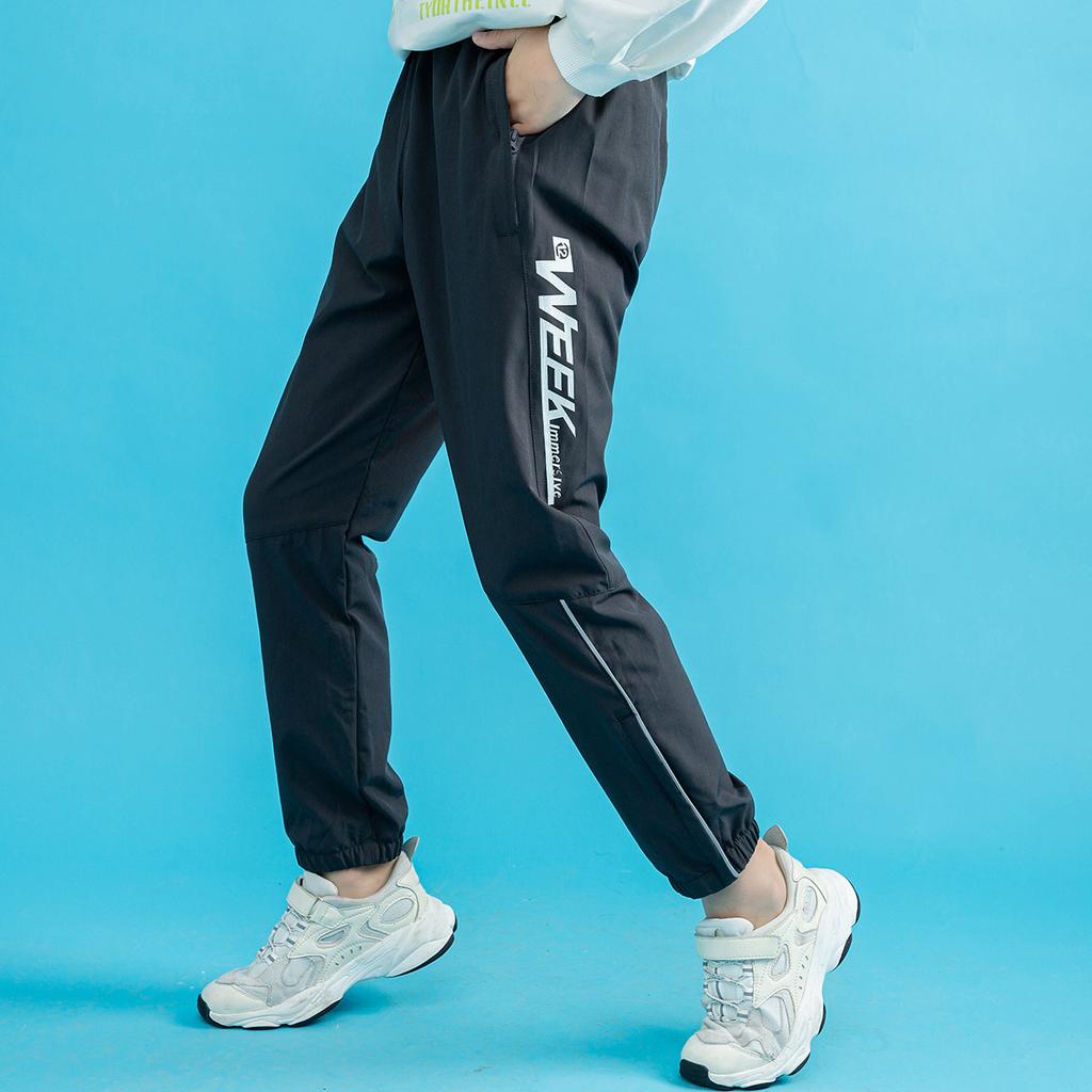 Boys' black sports pants
