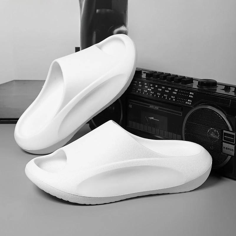Fashion Men's Shoe Indoor Walk Around Home Sabot Soft Slides Beach House Summer Sale Comfortable Mascullino Rubber Casual Male Slipper