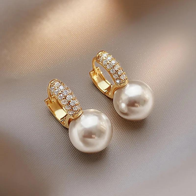 New Cute Pearl Studs Hoop Earrings For Women  Color Eardrop Minimalist Tiny Huggies Hoops Wedding Fashion Jewelry Gift