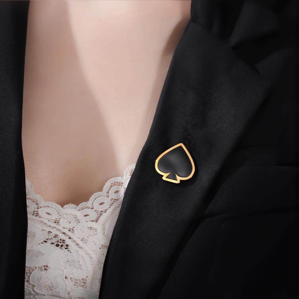 Cazador Poker Card Spade Heart Club Diamond Lapel Pins Women's Brooch Stainless Steel Metal Pins Backpack Badges Jewelry Gift