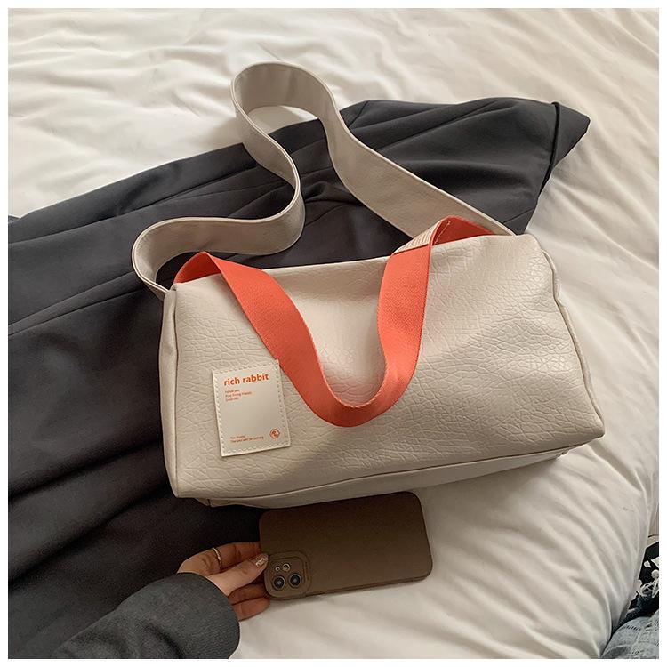 

Модная повседневная сумка-тоут через плечо большой вместимости с контрастной цветной вставкой, новая трендовая сумка-мессенджер через плечо для通勤 2025 белый