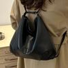 Large Capacity Tote Bag for Women New Fashion Commuting Backpack for Women Retro Casual One Shoulder Travel Backpack for Women