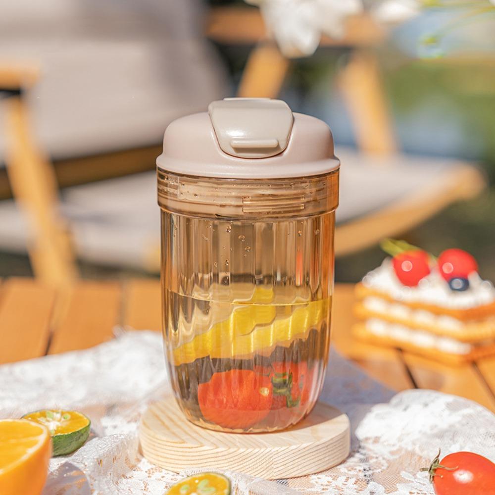 

Ручная портативная бутылка для воды с ручкой, пластиковый стакан для питья, дорожные аксессуары