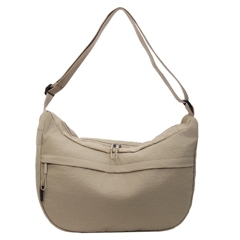 Fashion commuter dumpling bag women's shoulder bag summer new casual versatile small breast bag messenger bag