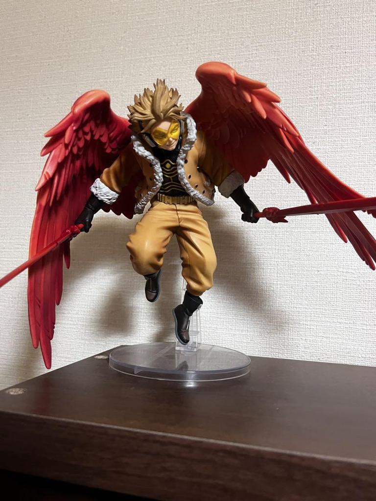 [USED] My Hero Academia Hawks Figure Hawks
