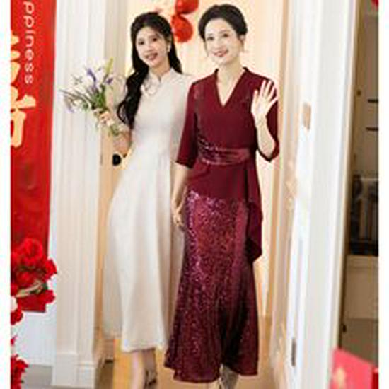 Zhi Li Stylish Slimming Blazer & Pencil Skirt Set - Spring 2026