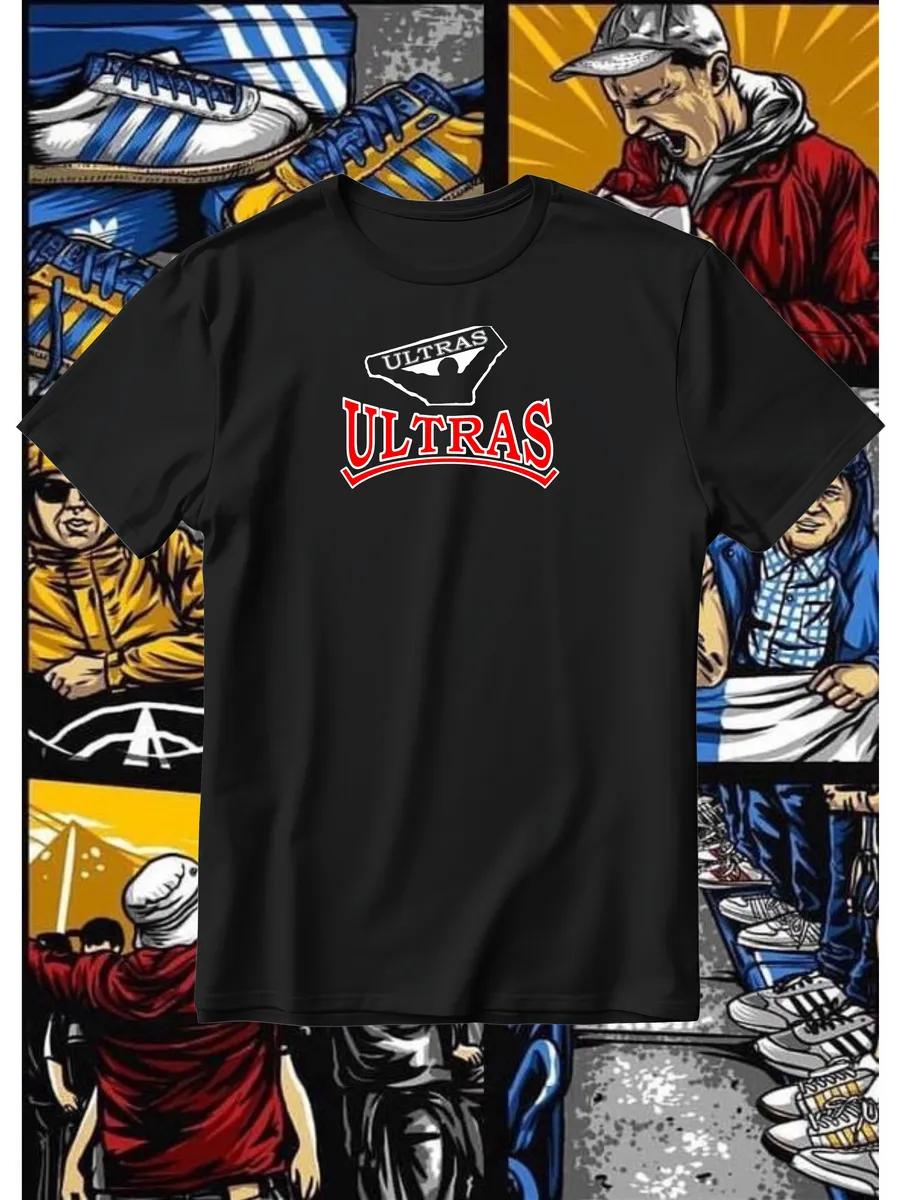 T-shirt with “punks not dead” print L