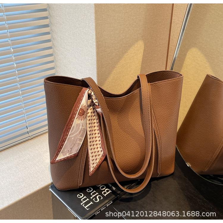 

Fashion new women s bag large capacity solid color silk scarf handbag commuter tote bag practical premium shoulder bag темно-коричневого