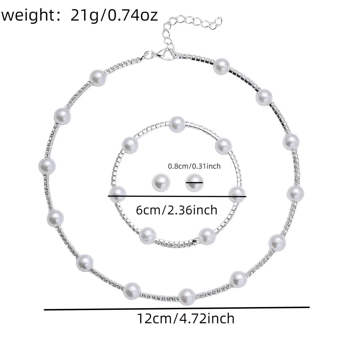 

Элегантный набор украшений из стразов и жемчуга: браслет и чокер серебряный