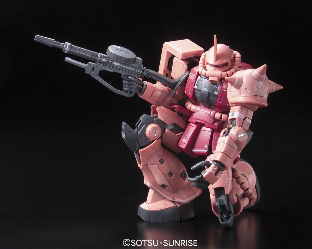 RG Mobile Suit Gundam MS-06S Char's Zaku 1/144 Scale Pre-Colored Plastic Model