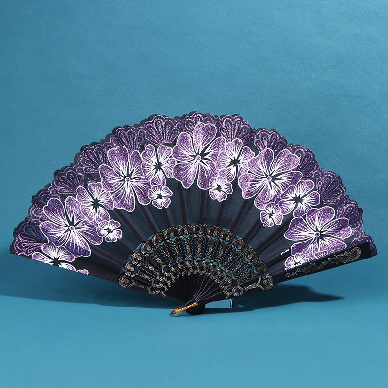 Chinese Style Silk Fabric Fan Folding Fan Wedding Fan Art Gifts Dance Hand Fan Vintage Folding Flower Fan Ancient Hanfu Fan