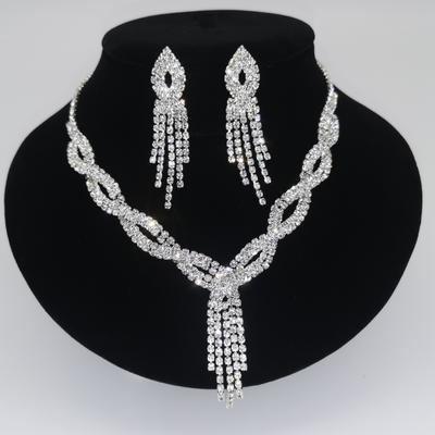 Women's Wedding Photography Accessories Necklace Earrings Set Wedding Dress
