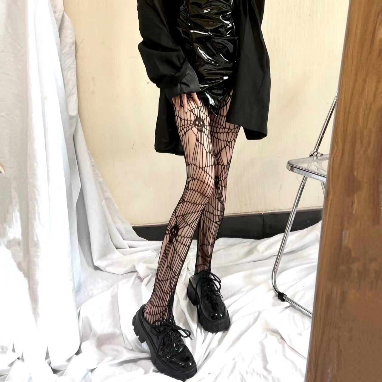 

Sexy Internet Celebrity Skull Grid Pantyhose Bouncing Diablo Student Black Silk Hollow Versatile Ins Bottom Pantyhose average size