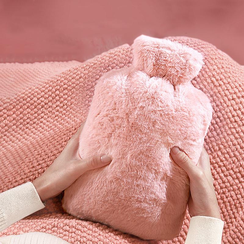 

Hot Water Bag Soft Plush Warm Water Bag Pouch Faux Rabbit Fur PVC Hot Water Bottle Neck Shoulder Back Hand Legs Waist