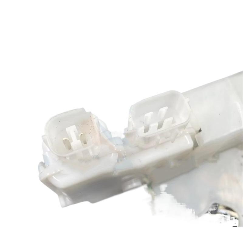 Deurvergrendelings actuator Rechts Voor 80500EB70A voor Nissan Navara D40 2005 2006 2007 2008 2009 2010 2011 2012 2013 2014