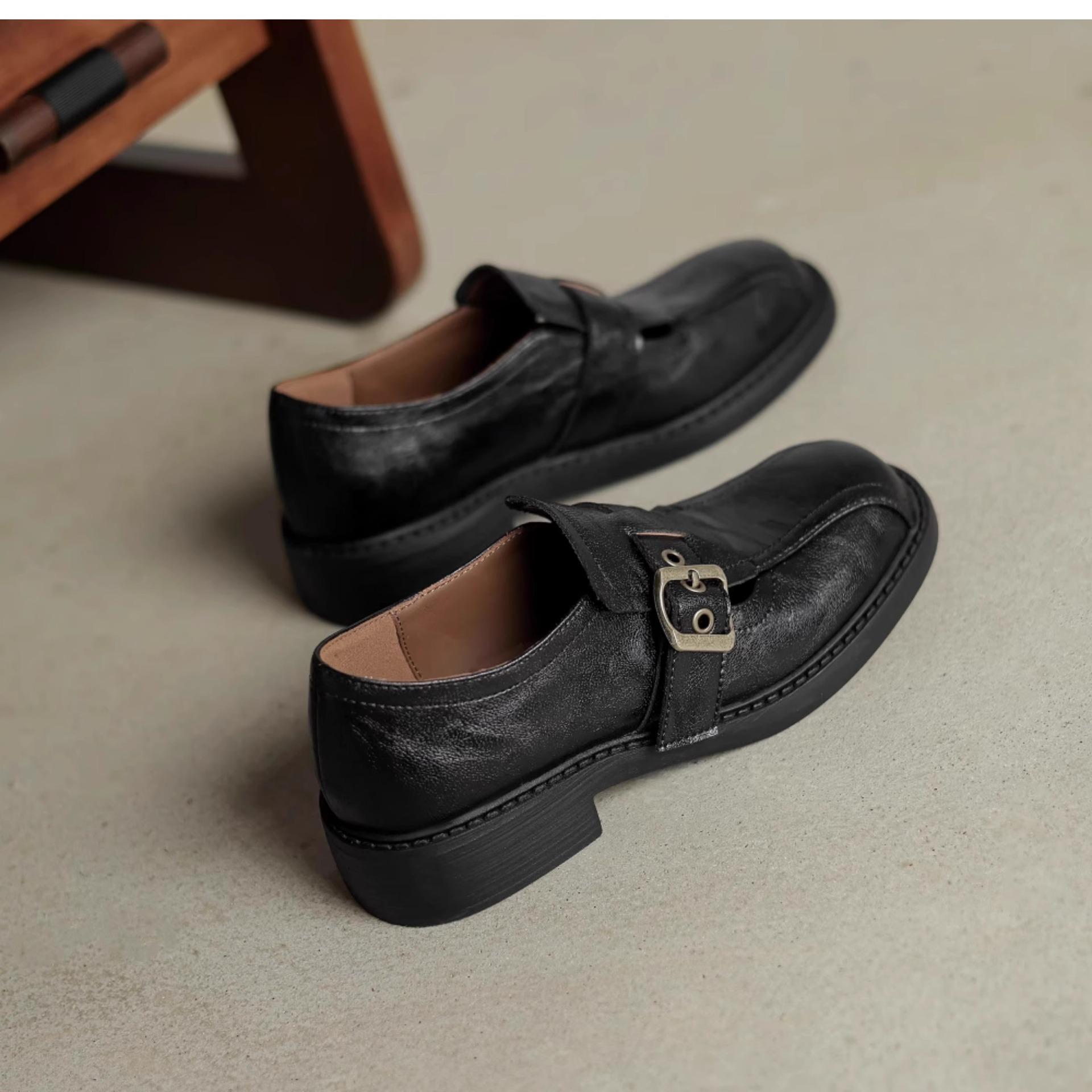 

Сохранить версию~ Нишевые дизайнерские лоферы Британская маленькая кожаная обувь Новая обувь на одной педали с увеличением высоты из мягкой кожи женская обувь туфли 35