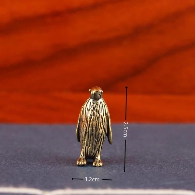 Brass Mini Insect Figurines Retro Antique Finish Exquisite Carved Small Decor for Home Shelf Art Collection Birthday Gift Choice