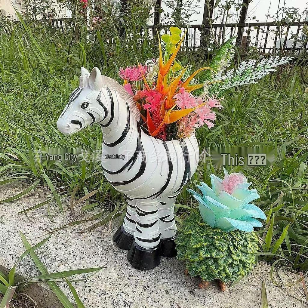 Bedårande sittande stor mage blomkruka skulptur för trädgård eller gräsmatta