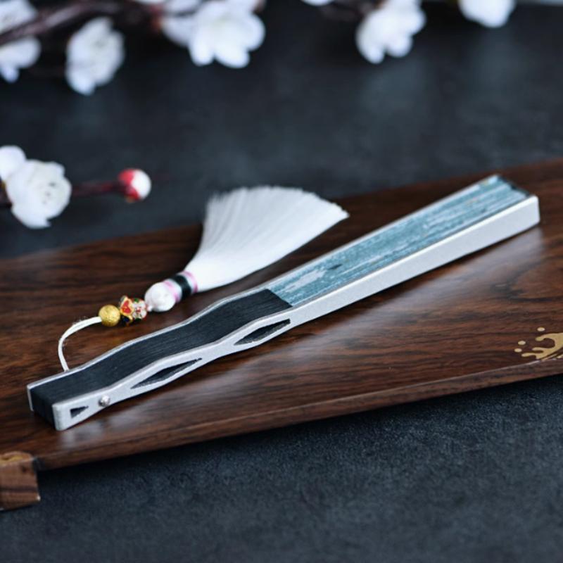 1 pz Lega di Alluminio Bordo Frattura Ventaglio Stile Cinese Oggetti Portatili Abbinamento Hanfu Oggetti di Scena Superficie Ventaglio di Seta Osso Ventaglio di Bambù