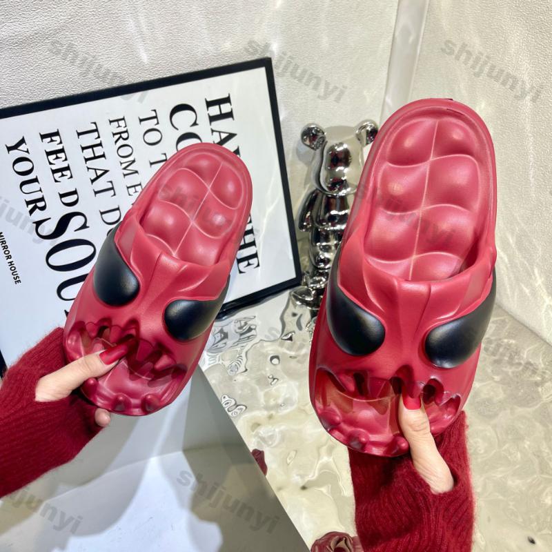 Fashion Women Fashion Slippers Summer Flat Lightweight EVA Home Anti-slip Thick Soles Slippers Comfort Couples Indoor Breathable Slides
