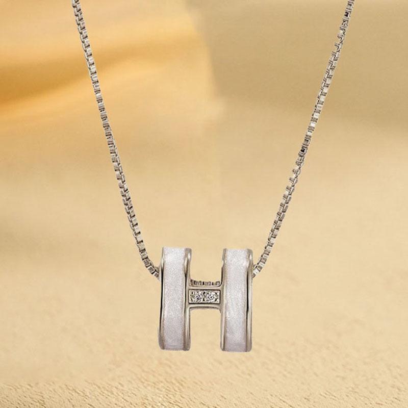 "2024 Intelligente Fünfzackiger Stern Anhänger Halskette - Leichter Luxus Europäisches & Amerikanisches Design für Frauen"