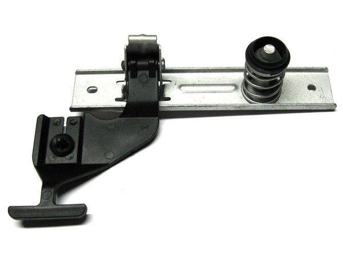 Renault Clio II 01-06 Bonnet Lock