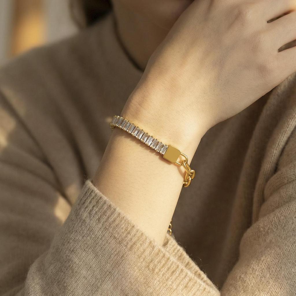 Zircon Inlaid Metal Chain Bracelet: European-American Niche Light Luxury Design