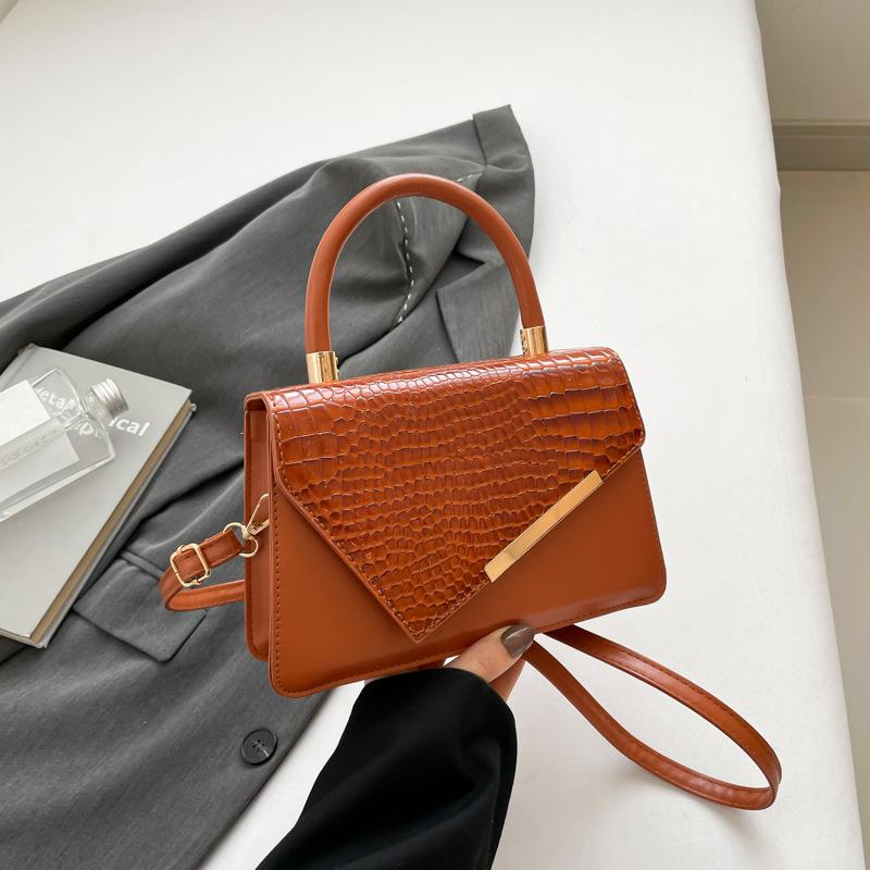 Simple Retro Portable Small Bag Women's 2025 New Trend Fashion Crocodile Pattern Foreign Style Shoulder Crossbody Small Square Bag