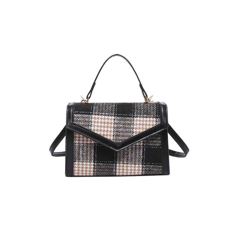 Elegant Women's Small Square Bag In Trendy Plaid Pattern Perfect For Fall Winter Use