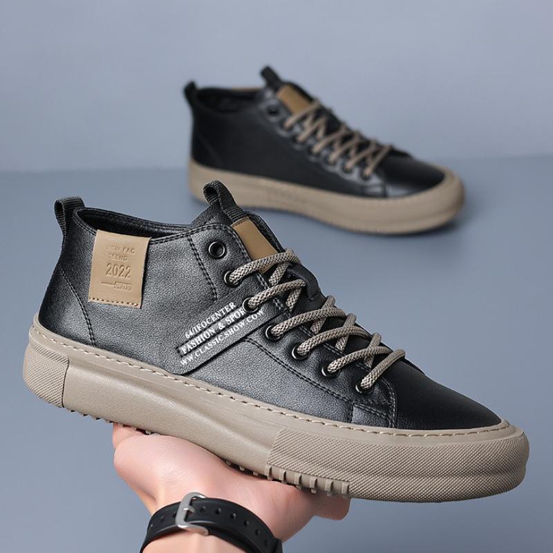Neue Schuhe für Herren Echtleder Freizeitschuhe High Tops Flache Skateboard-Schuhe Coole Schnürstiefel