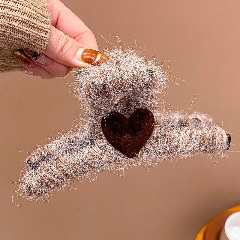 

Wool Bow Hair Clip for Women: Large Shark Clip, Contrasting Colors, Versatile Autumn/Winter Hair Accessory