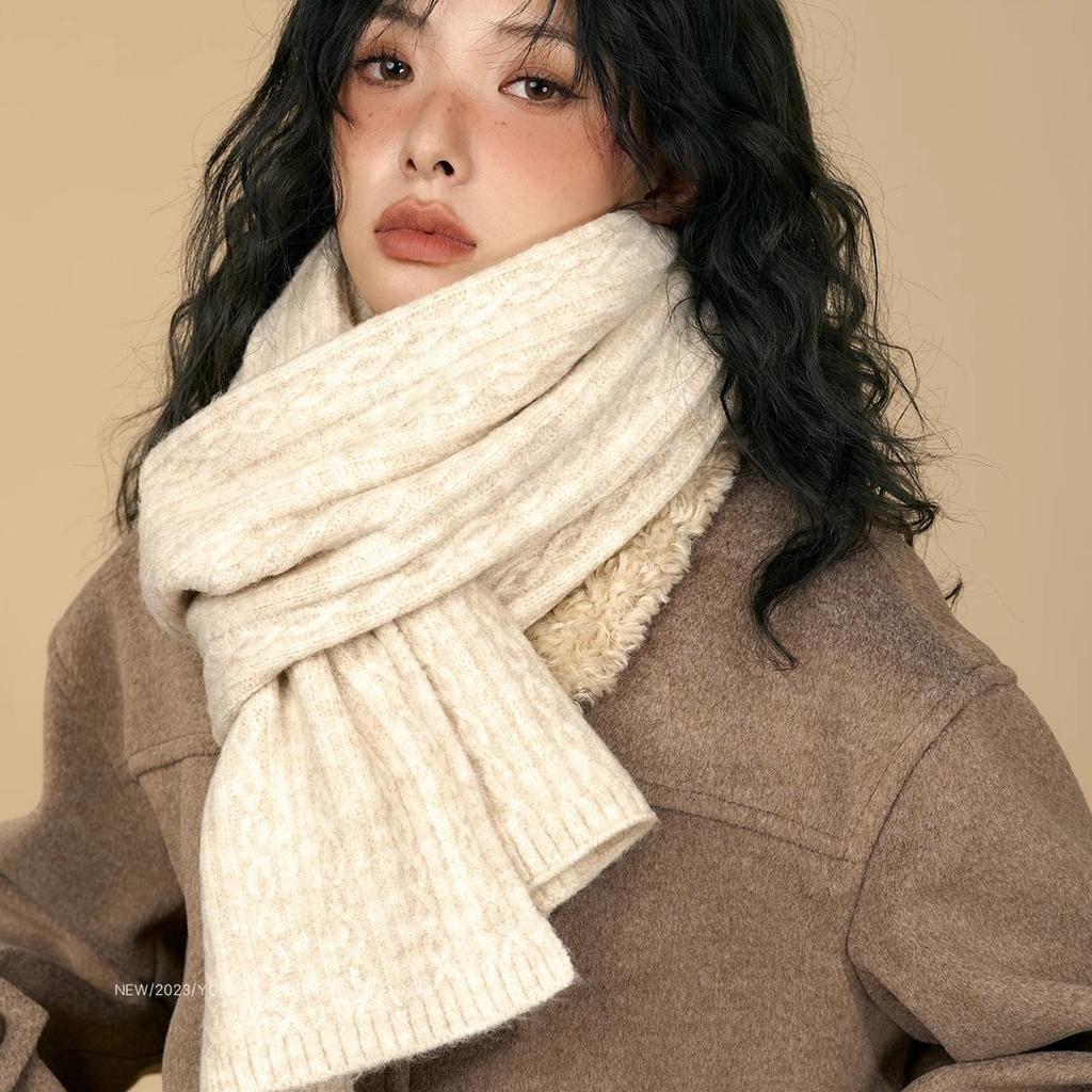 Scarf for Women In Autumn and Winter New Thickened Shawl Warm Knitted Scarf Trendy