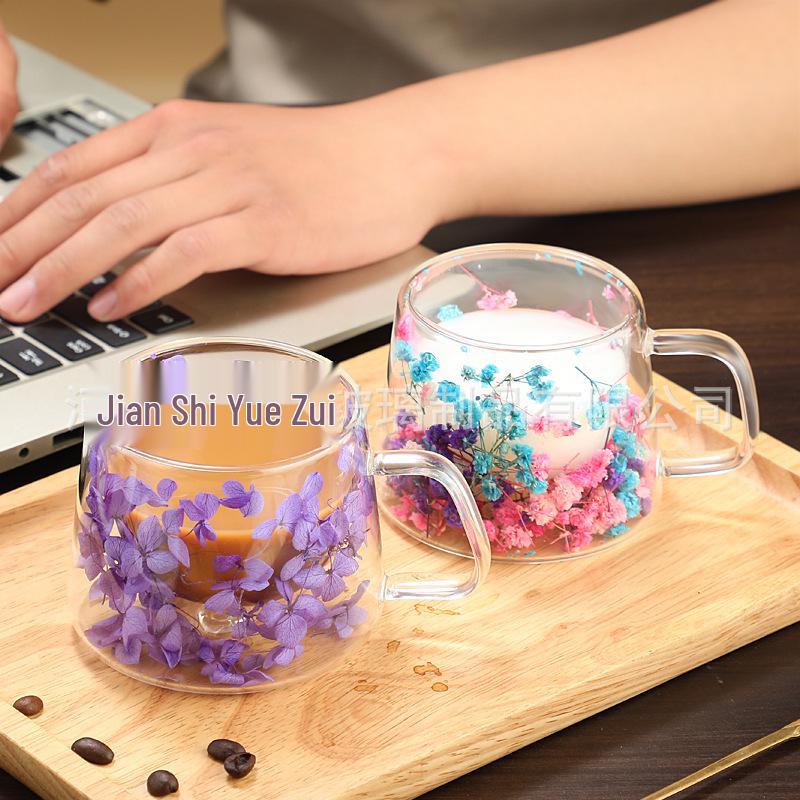 Elegant Double-Layer Glass Cup with Real Flower Design - Perfect for Coffee or Water, Made from High-Quality Borosilicate.