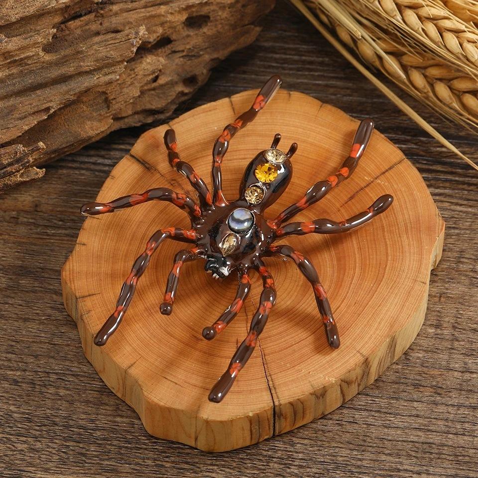 Vintage Spider Brooch Crystal Insect Accessory Pin Halloween Jewelry Gift