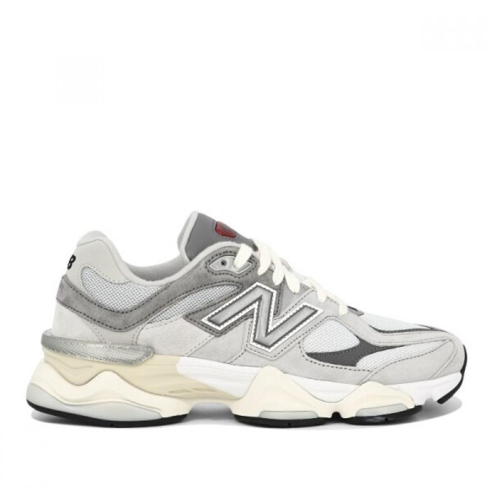 

New Balance Grey White Mesh Suede Lace Up Sneakers U9060gry US4.5