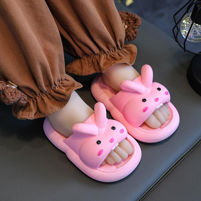 Summer Children's Sandals for Boys and Girls, Non-Slip Soft Sole, Indoor Bathing Princess Cute Baby Beach Slippers