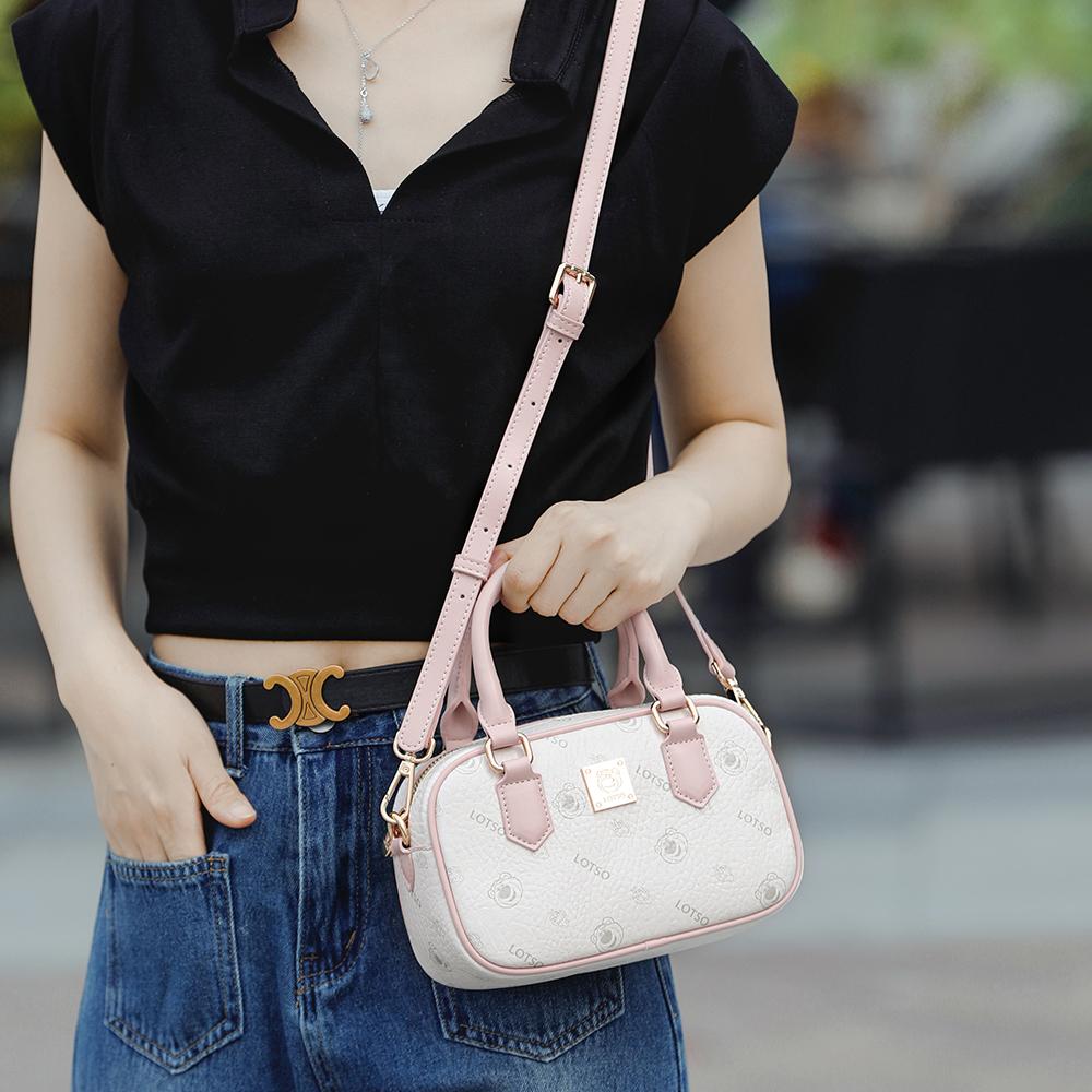 New Disney Strawberry Bear Series PVC One Shoulder Handbag Women's White/Pink BMK-72600