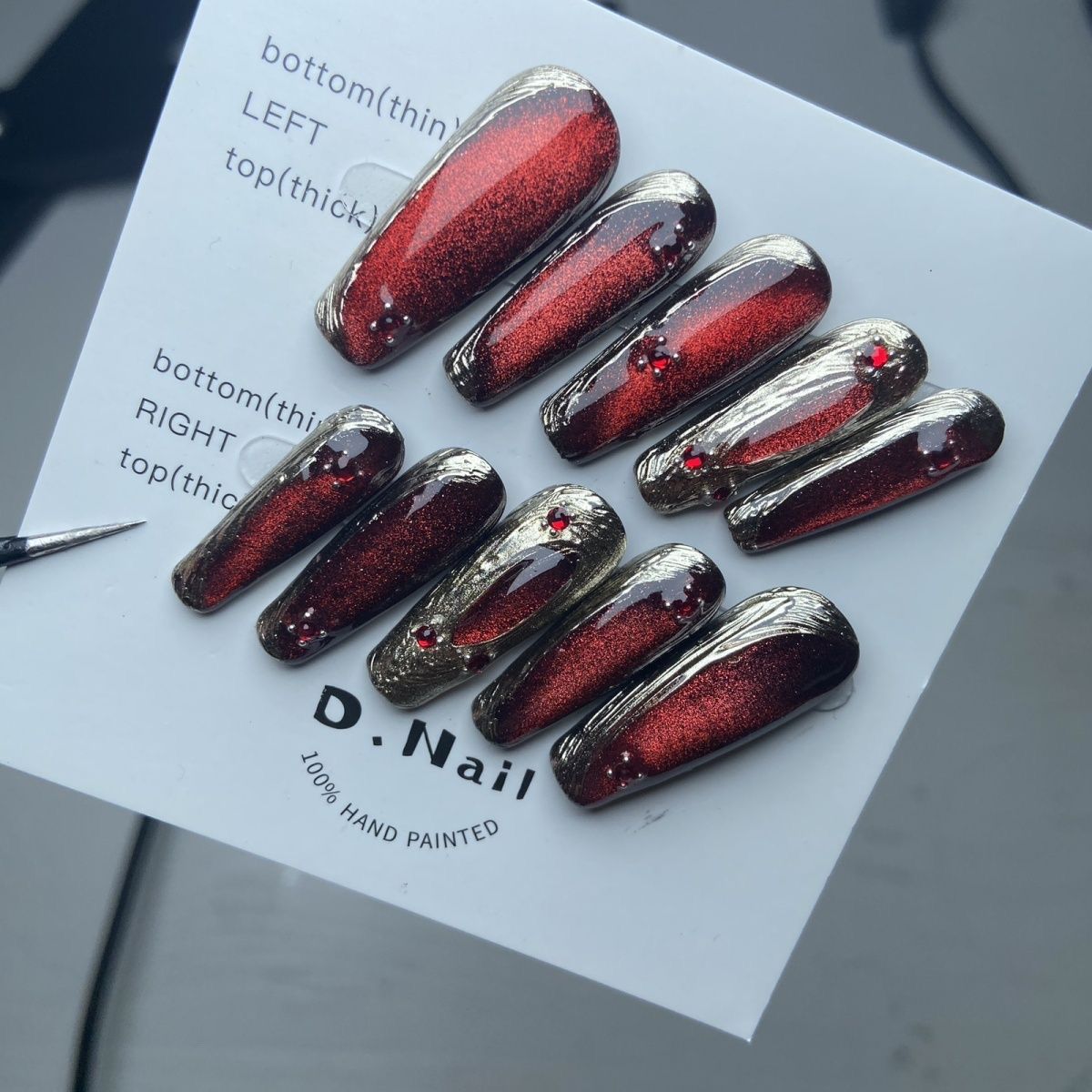 

Ногти ручной работы, рубиновый кошачий глаз новый красный маникюр, модный длинный гламурный маникюр XS