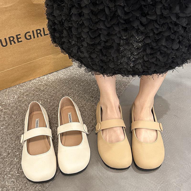 Fashion temperament round head versatile flat bottom shallow mouth single shoes women's 2025 new spring and autumn soft sole Velcro Mary Jane shoes