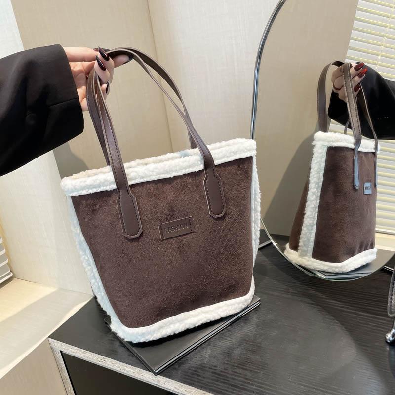 Autumn and Winter New Large-capacity Commuter Suede Splicing Casual Texture Matte Retro Shoulder Underarm Handbag