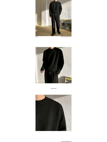 Men's Solid Color Korean Style Round Neck Knitted Sweater - Trendy Loose Fit for Autumn and Winter