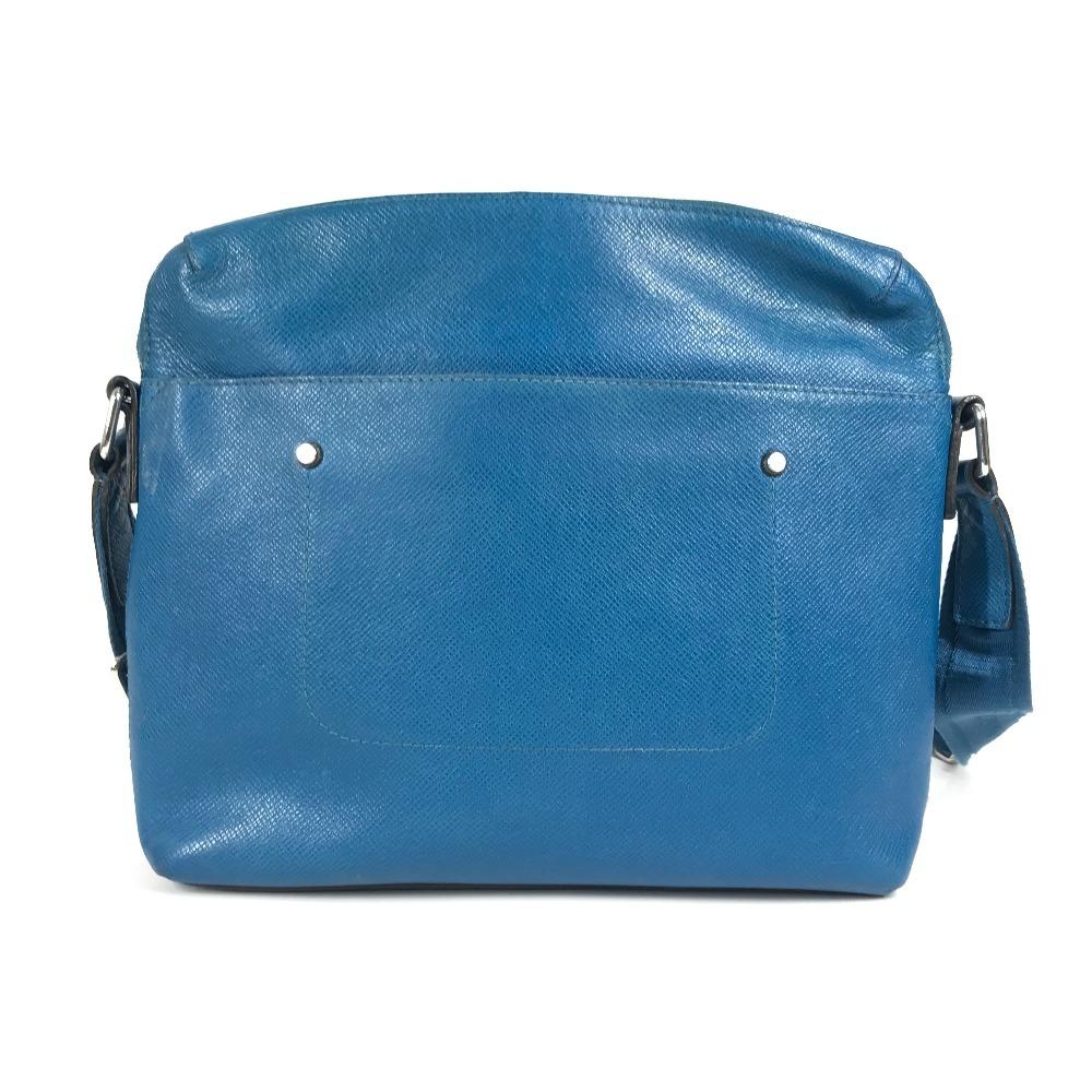 Louis Vuitton M30235 Taiga Grigori-Messenger PM Crossbody Shoulder Bag