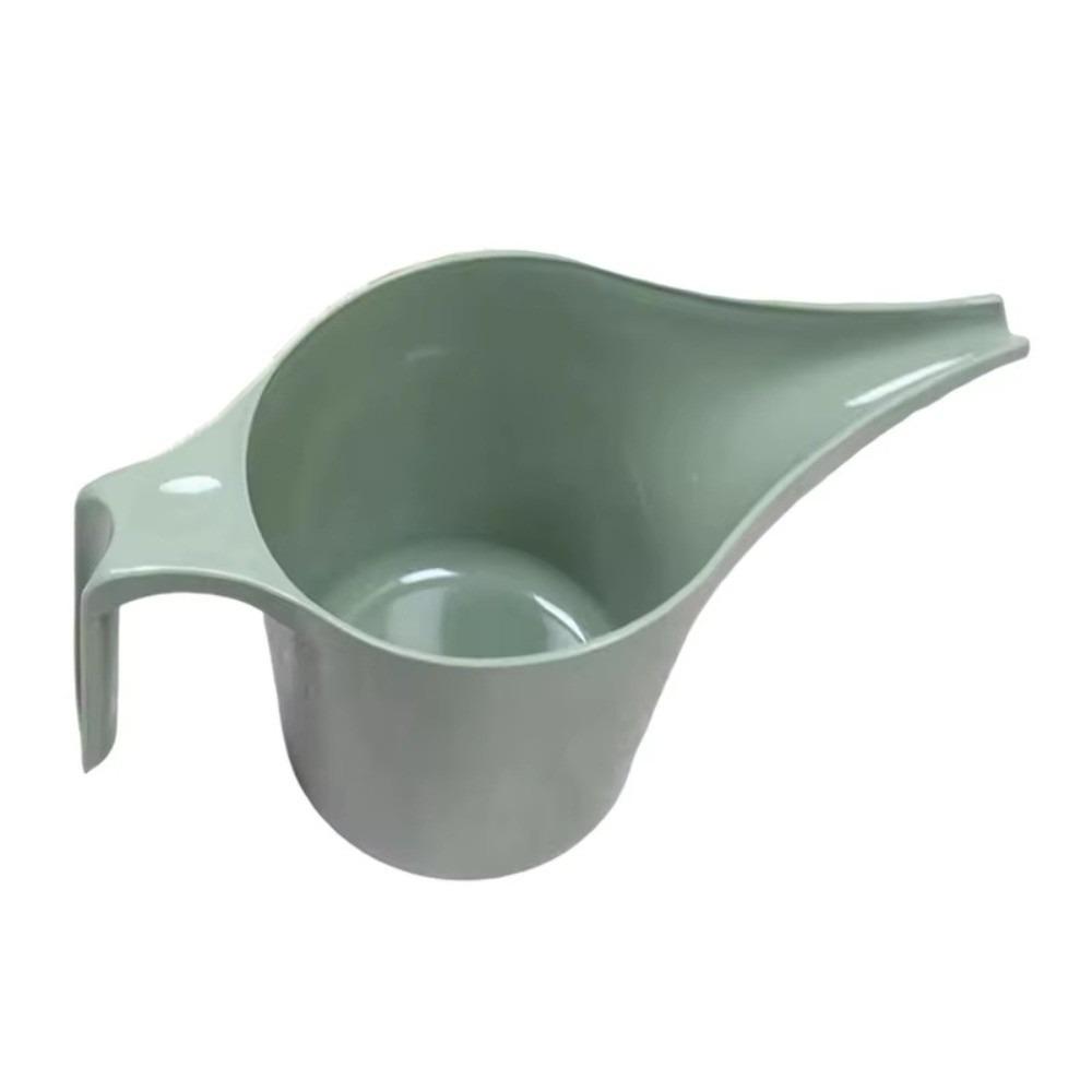 Plastic Long Spout Watering Can Multi-purpose Plant Sprinkler Plant Watering Cup  For Gardening
